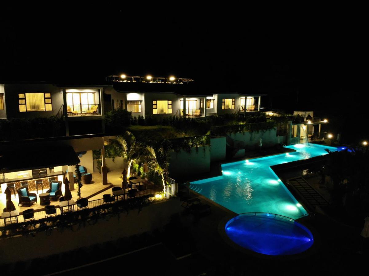 Khaolak Blue Sky Villa Khao Lak Ngoại thất bức ảnh